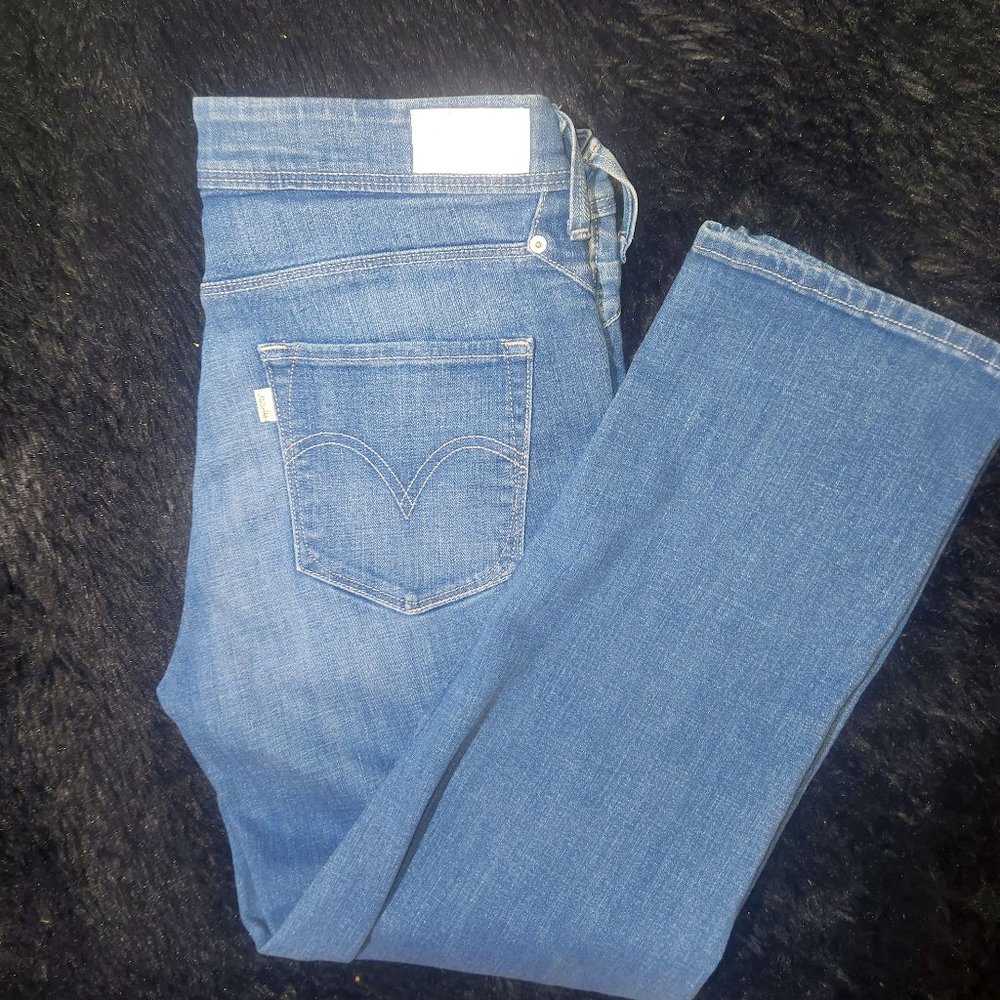 Levis white tag ladies' mid-rise skinny jeans, size 12, 30" waist
